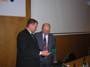 И.Лашманов с чешским космонавтом В.Ремеком